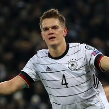 爱游戏官方入口-白俄罗斯队在预选赛中取得惊人胜利，前进()